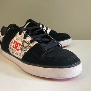 Dc Shoes Men’s Size 8 Dp Pure Marvel Color Black x White x Red Sneaker